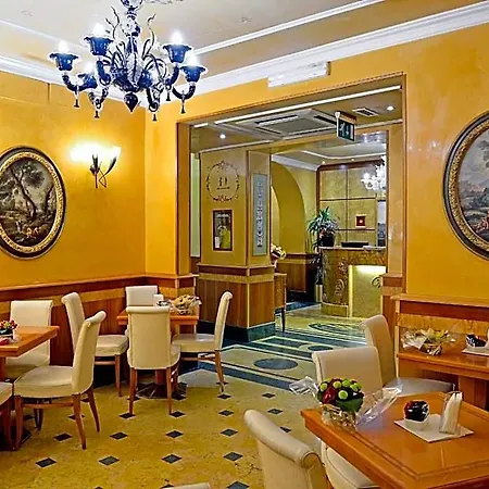 Hotel Homs 4*