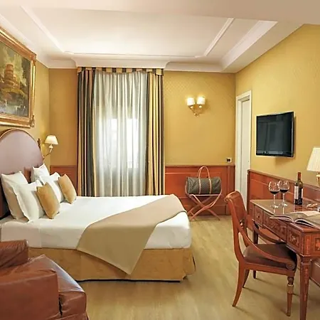 Homs Hotel